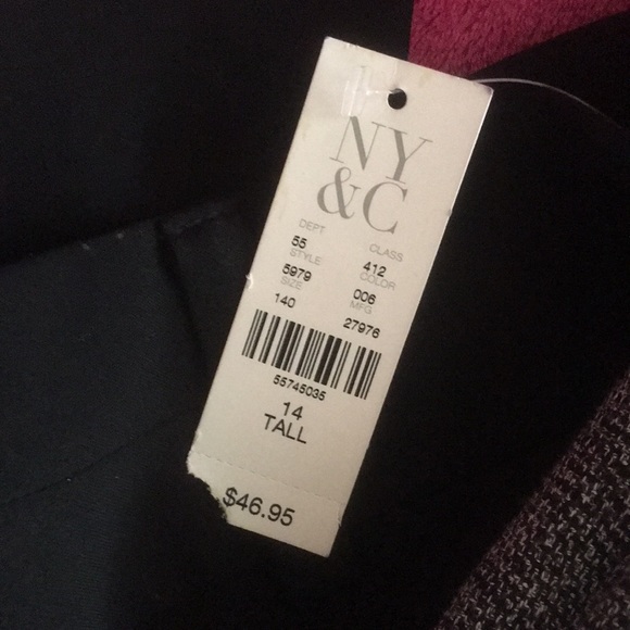 This NY&C pants are so stylish and playful 😍🔥 - Picture 2 of 9